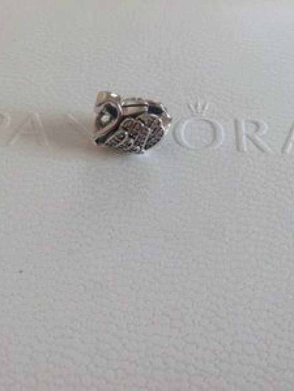 pandora swan charm